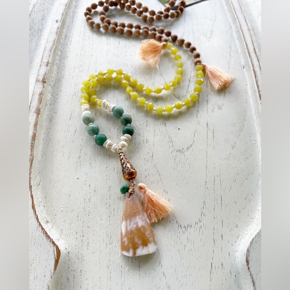 Kauai Shell mala necklace